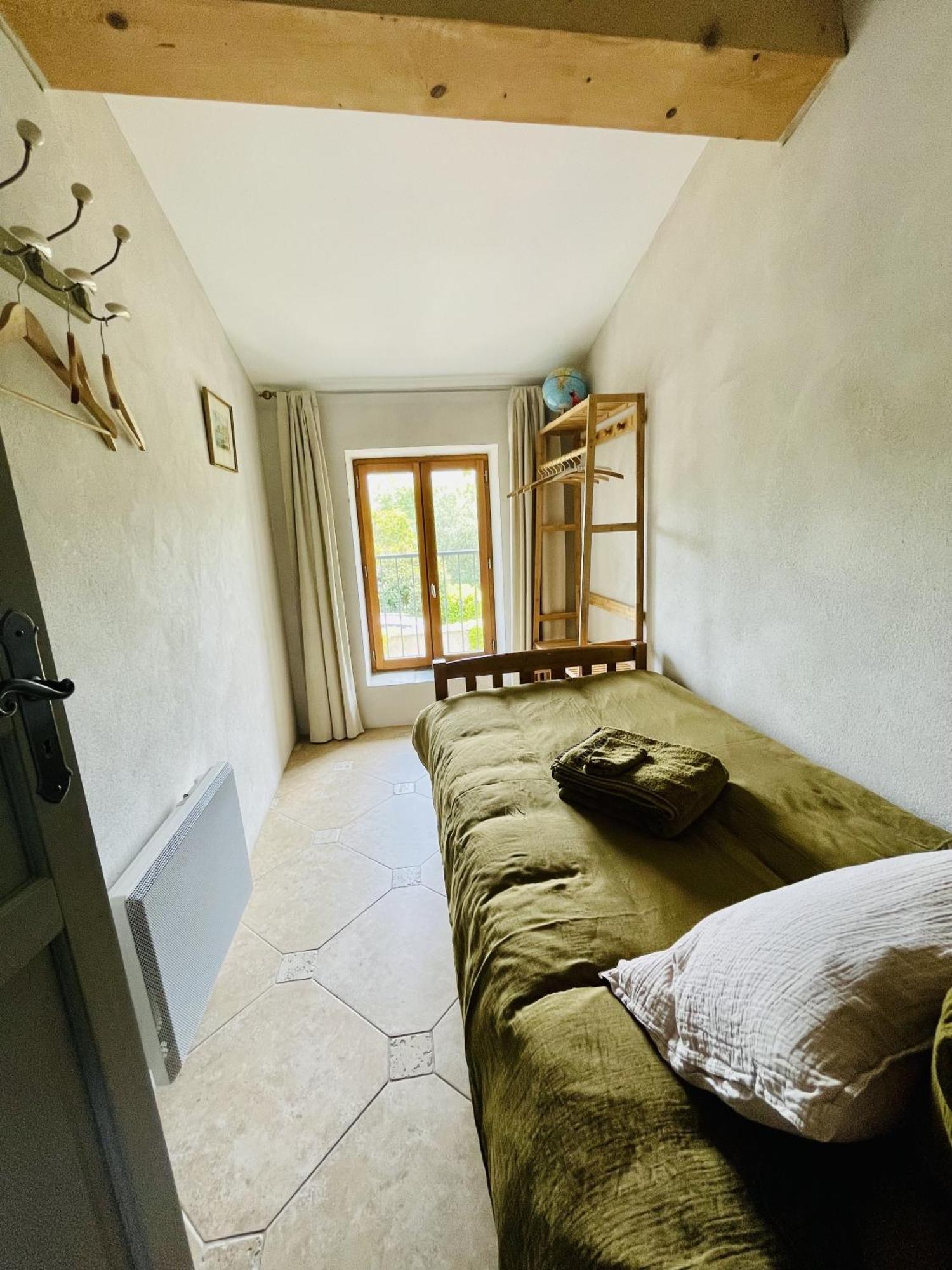Le Domaine De La Tuilerie - Gite De Charme En Bord De Riviere Avec Piscine Servies-en-Val 客房 照片