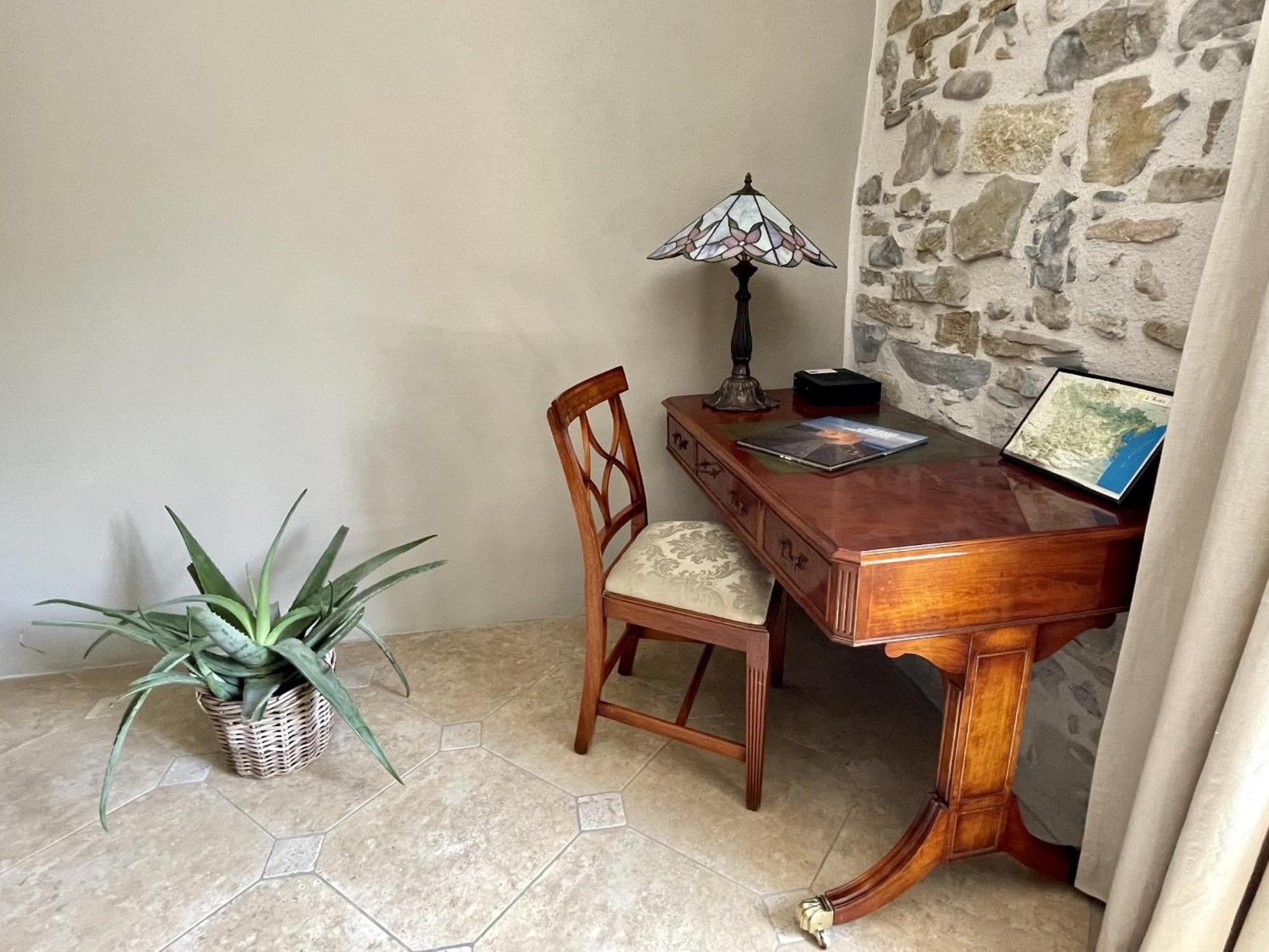 Le Domaine De La Tuilerie - Gite De Charme En Bord De Riviere Avec Piscine Servies-en-Val 客房 照片